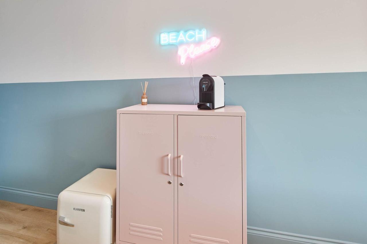 Host & Stay - The Beach House @ Scarborough *