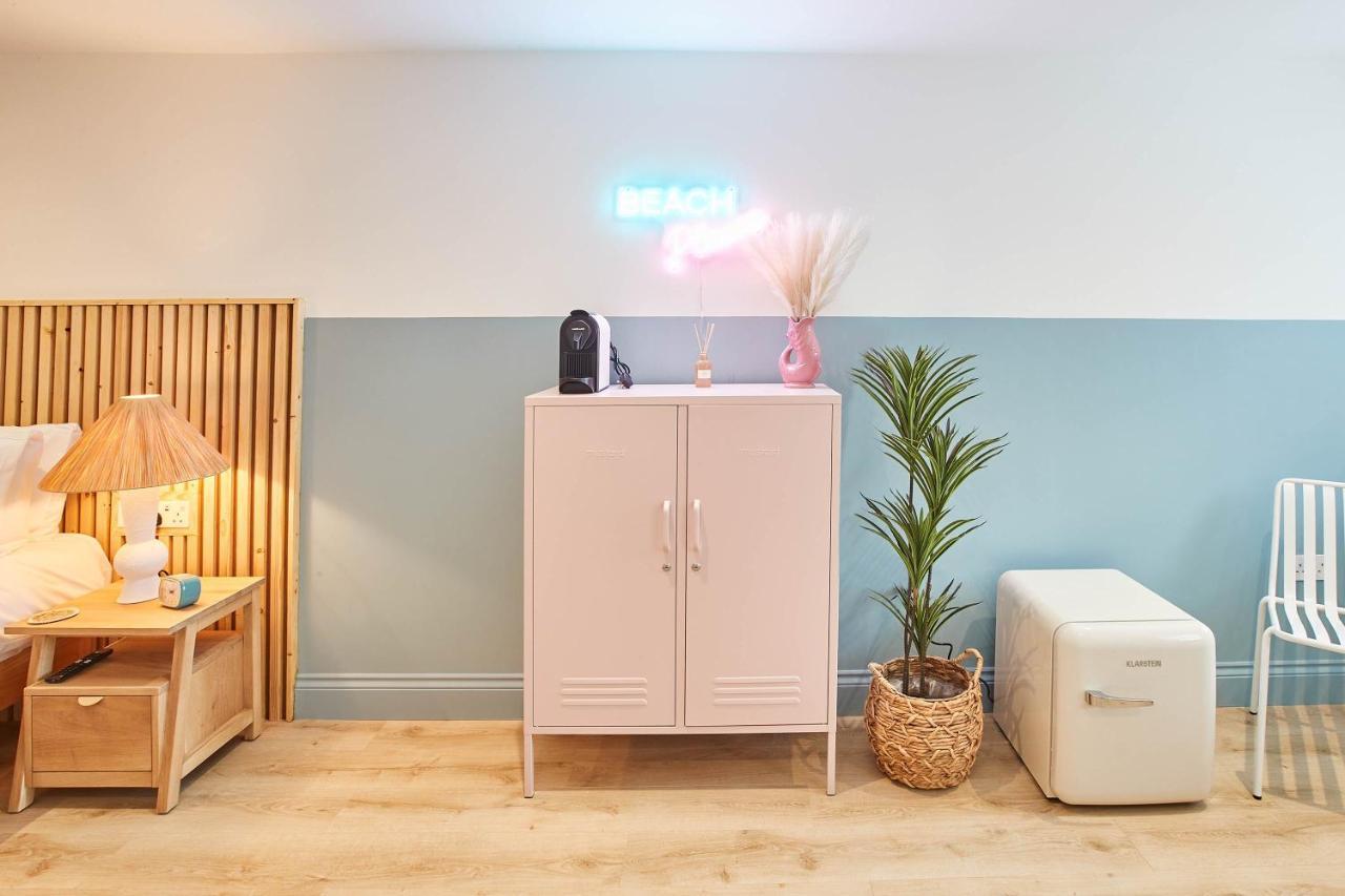 Host & Stay - The Beach House @ Scarborough Hotel *