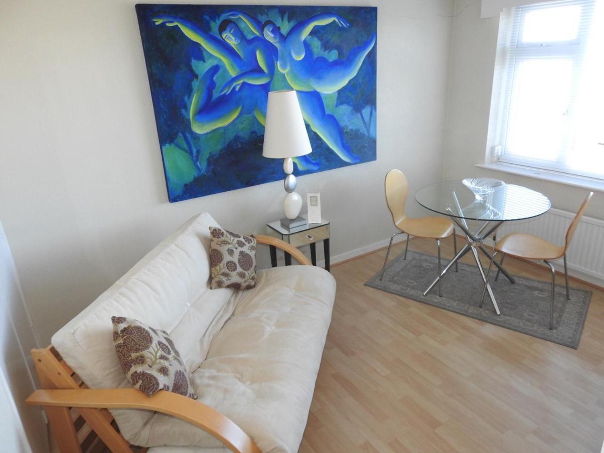 Queen Margaret's View Apartment