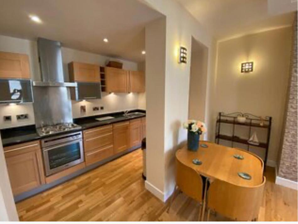 Easby Breakaways - **modern 5 Mins From South Bay, Scarborough** * Scarborough