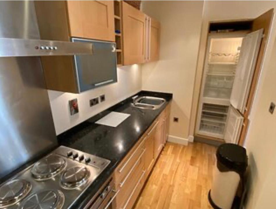 Easby Breakaways - **modern 5 Mins From South Bay, Scarborough** *