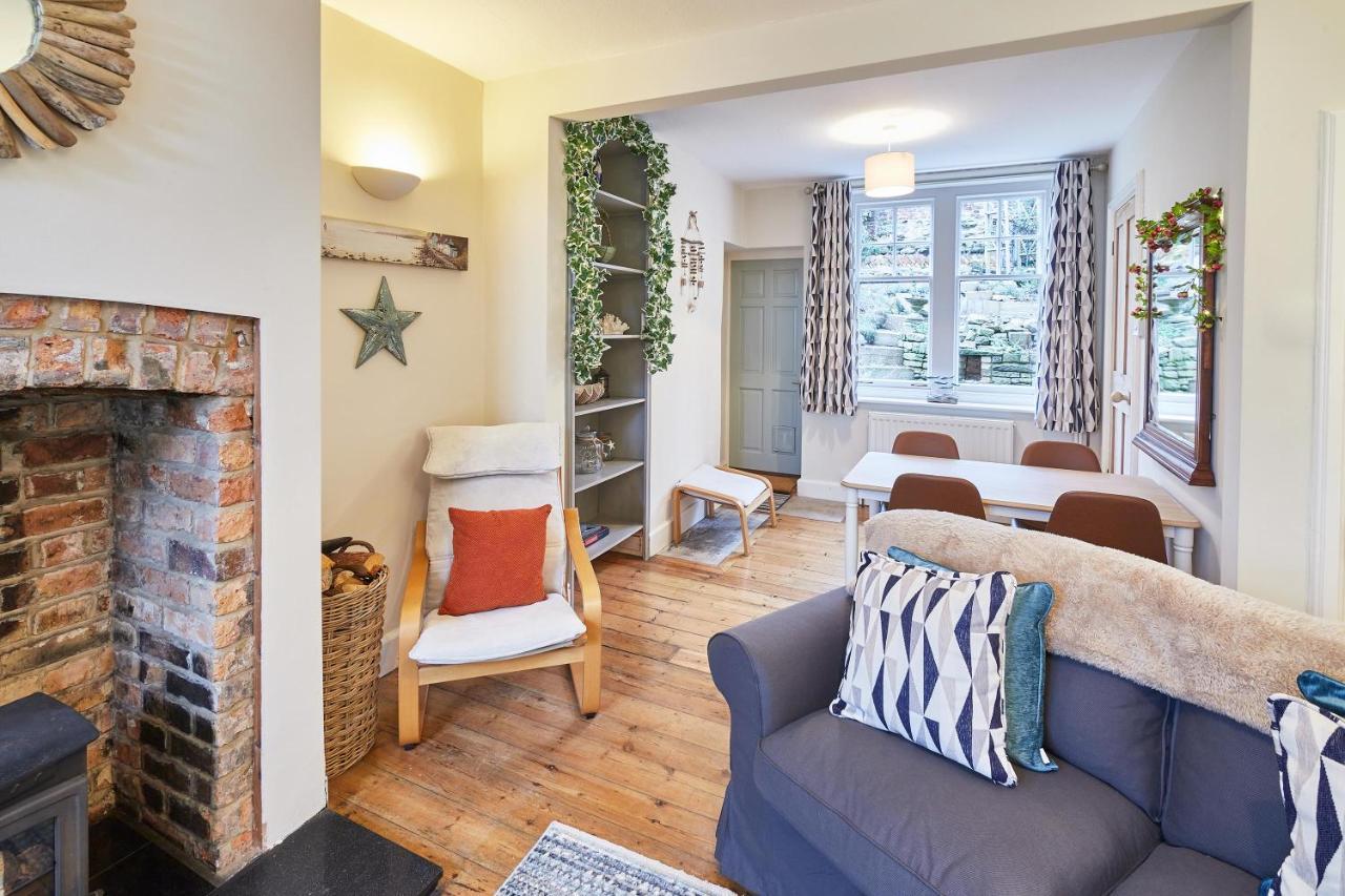 Host & - 1 Coastguard Holiday home