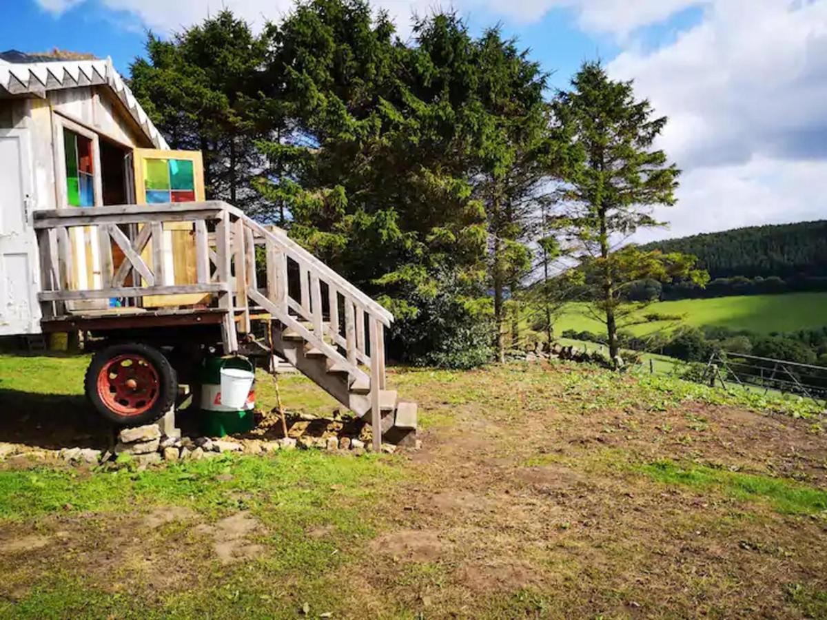 2 X Double Bed Glamping Wagon In Dalby Forest Holiday home *