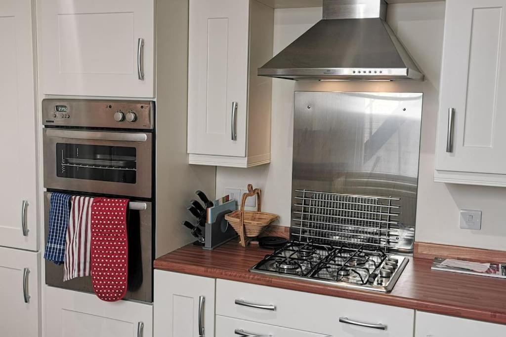 27 Princess Royal House - Ground Floor Apartment *