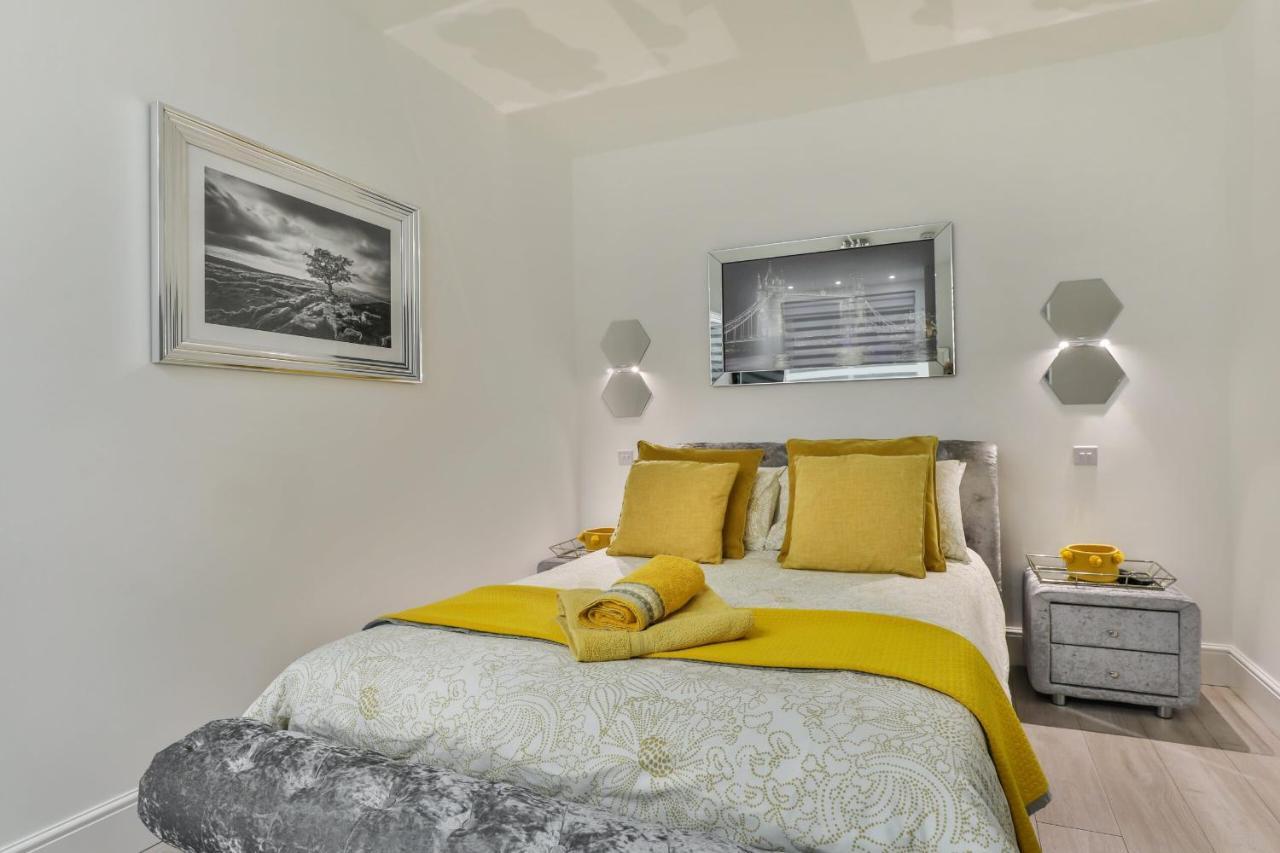 The - Ground Floor - Luxury For Up To 4 Guests Near Open Air Theatre And North Bay