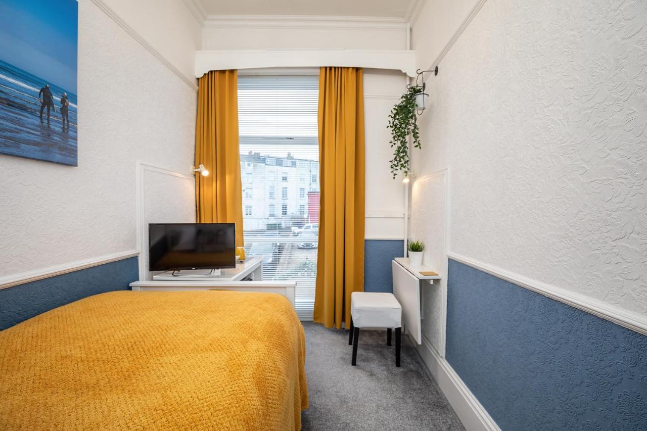 Glenholme Guest house *