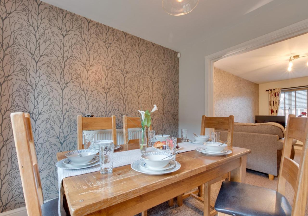45 Phoenix Drive * Scarborough