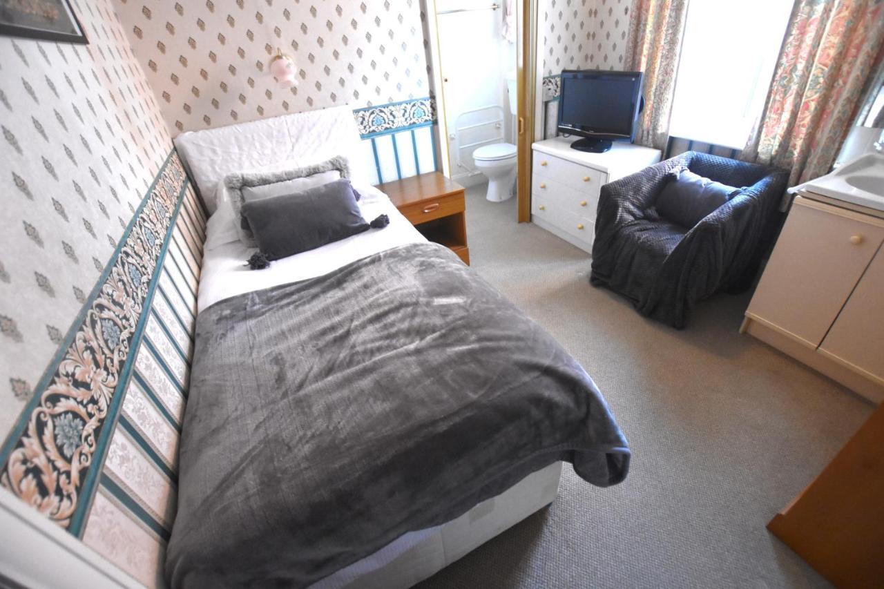 Guest house Columbus Scarborough