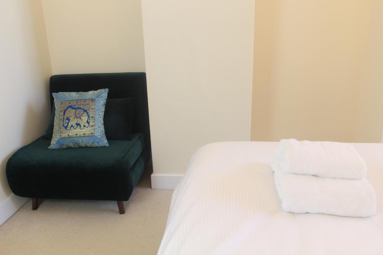 6 Easby Hall * Scarborough