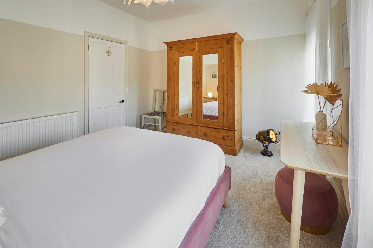 Host & - Luna Terrace Holiday home Scarborough