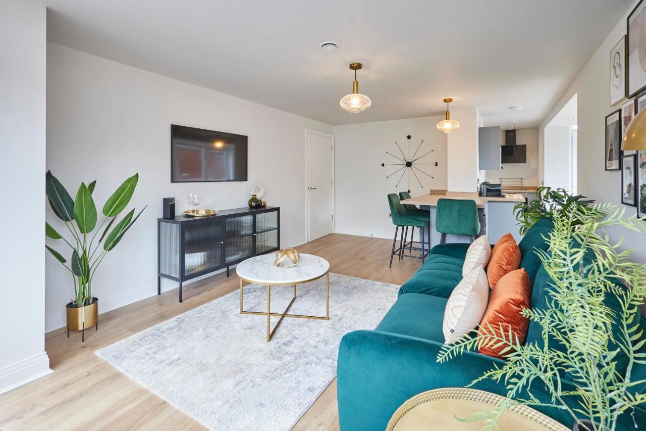 Host & - View Luxury * Scarborough