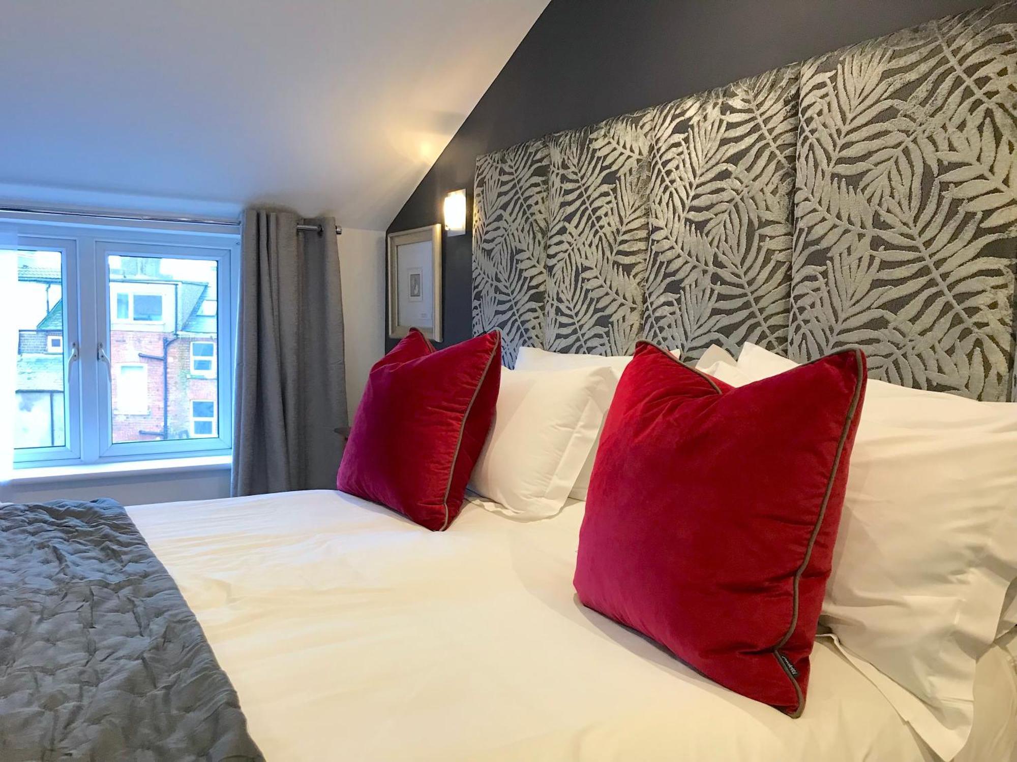 Guest house The Helaina Scarborough