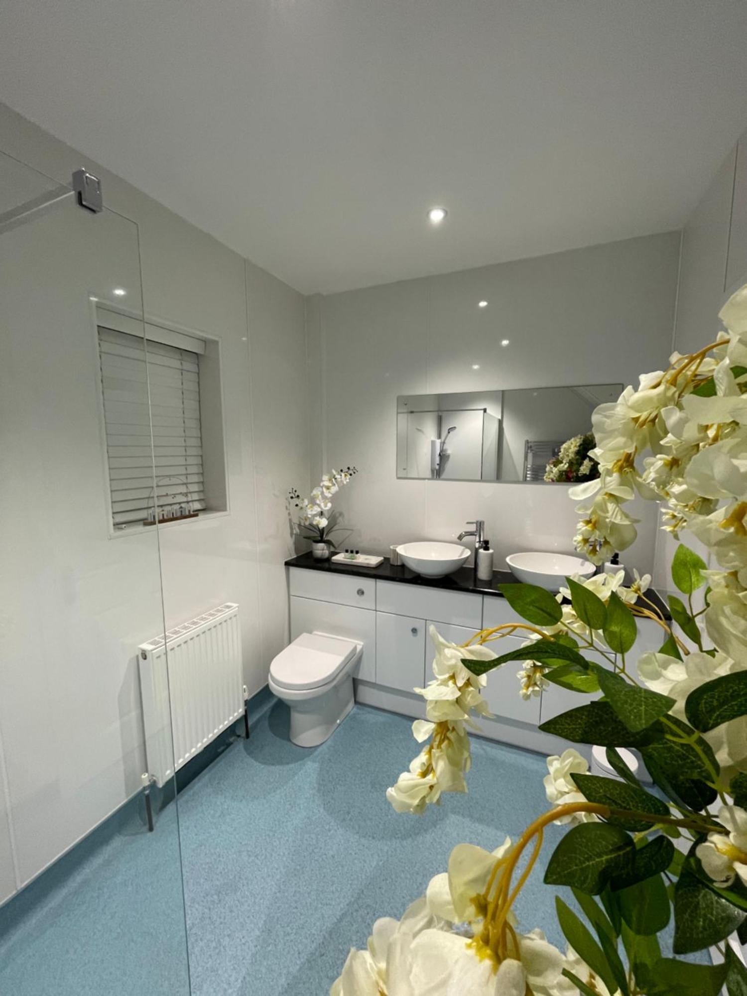 Apartment The Beachcomber, One Min From Harbour And Beach Scarborough