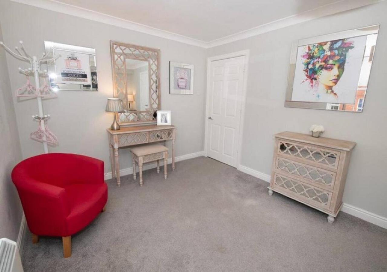 Apartment Pelican-stylish 2-bed Close To & Town Scarborough