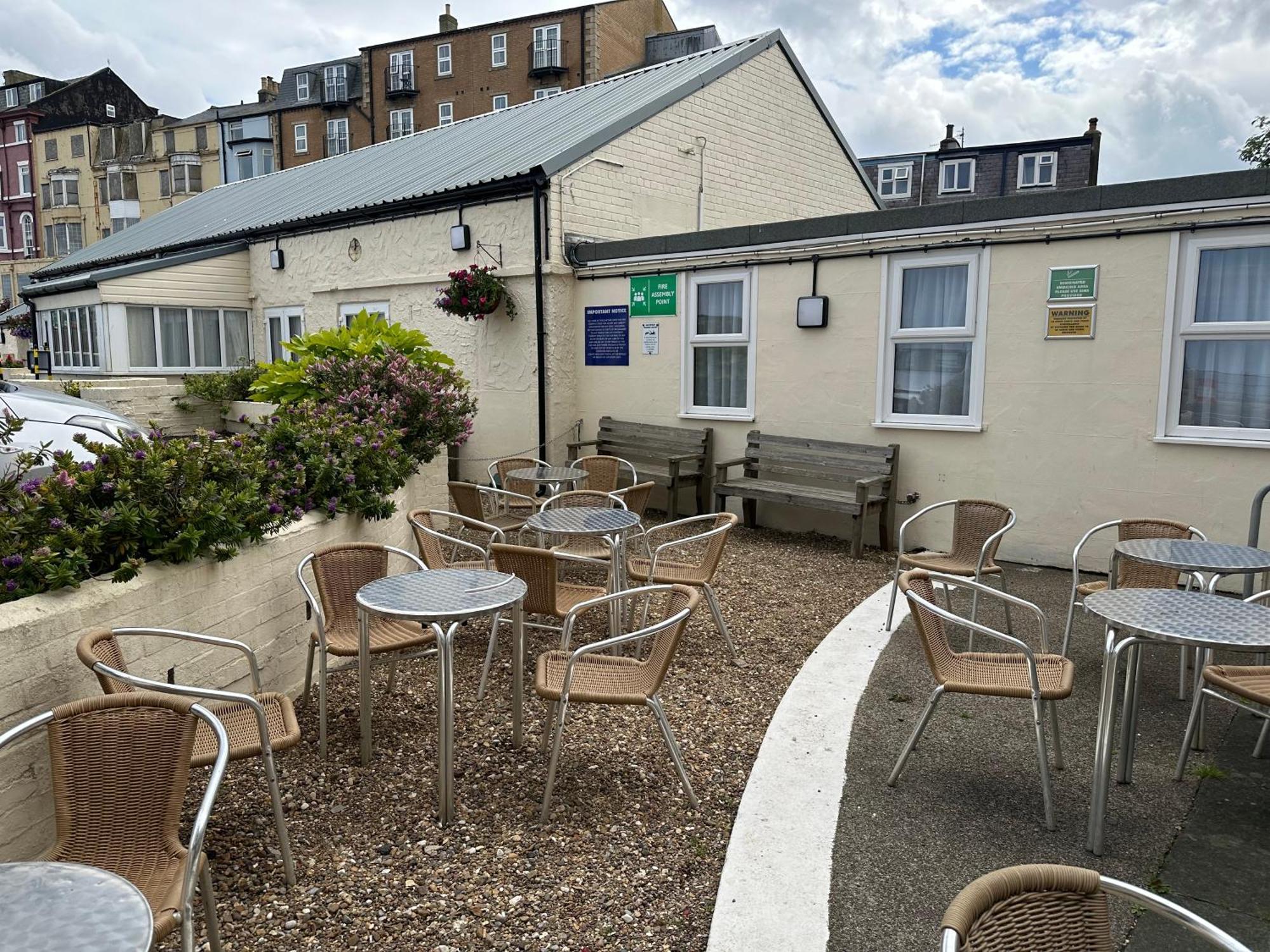 Clifton Hotel