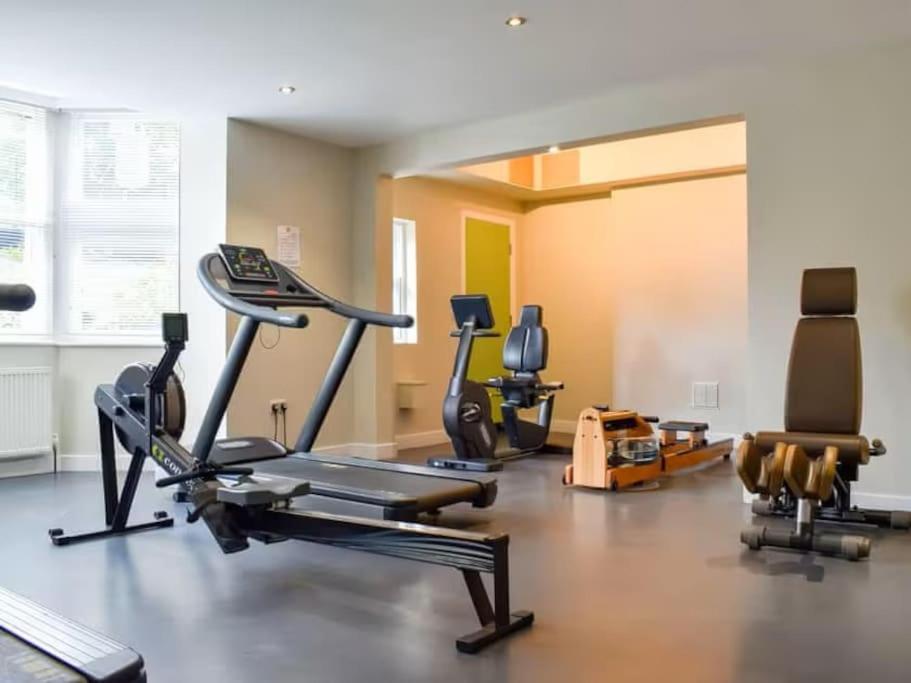 Apartment Strathmore Scarborough, Pool, Gym, Parking Scarborough