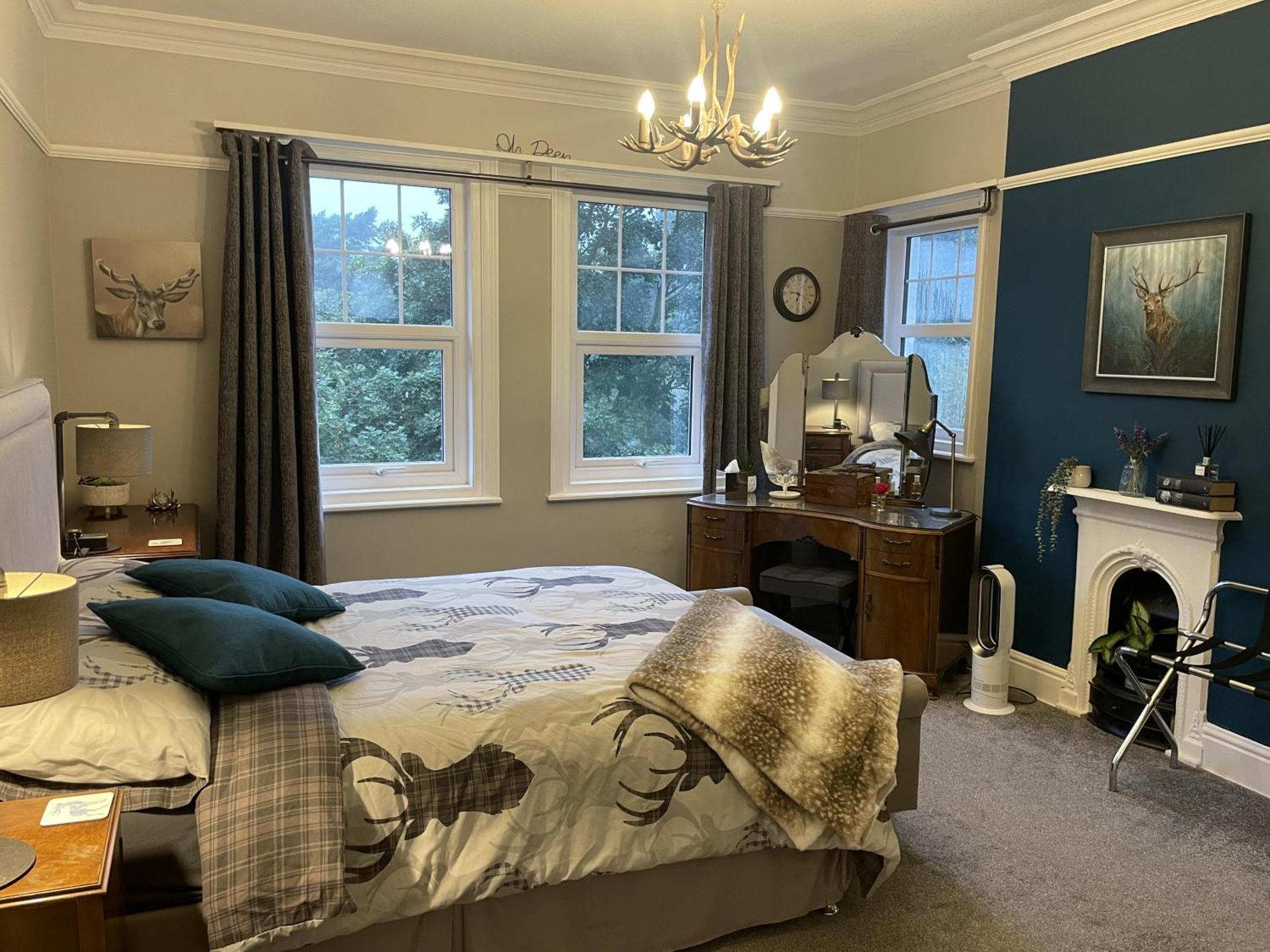 Seaside-scarborough-wifi-parking-petsok-sleeps-7 8