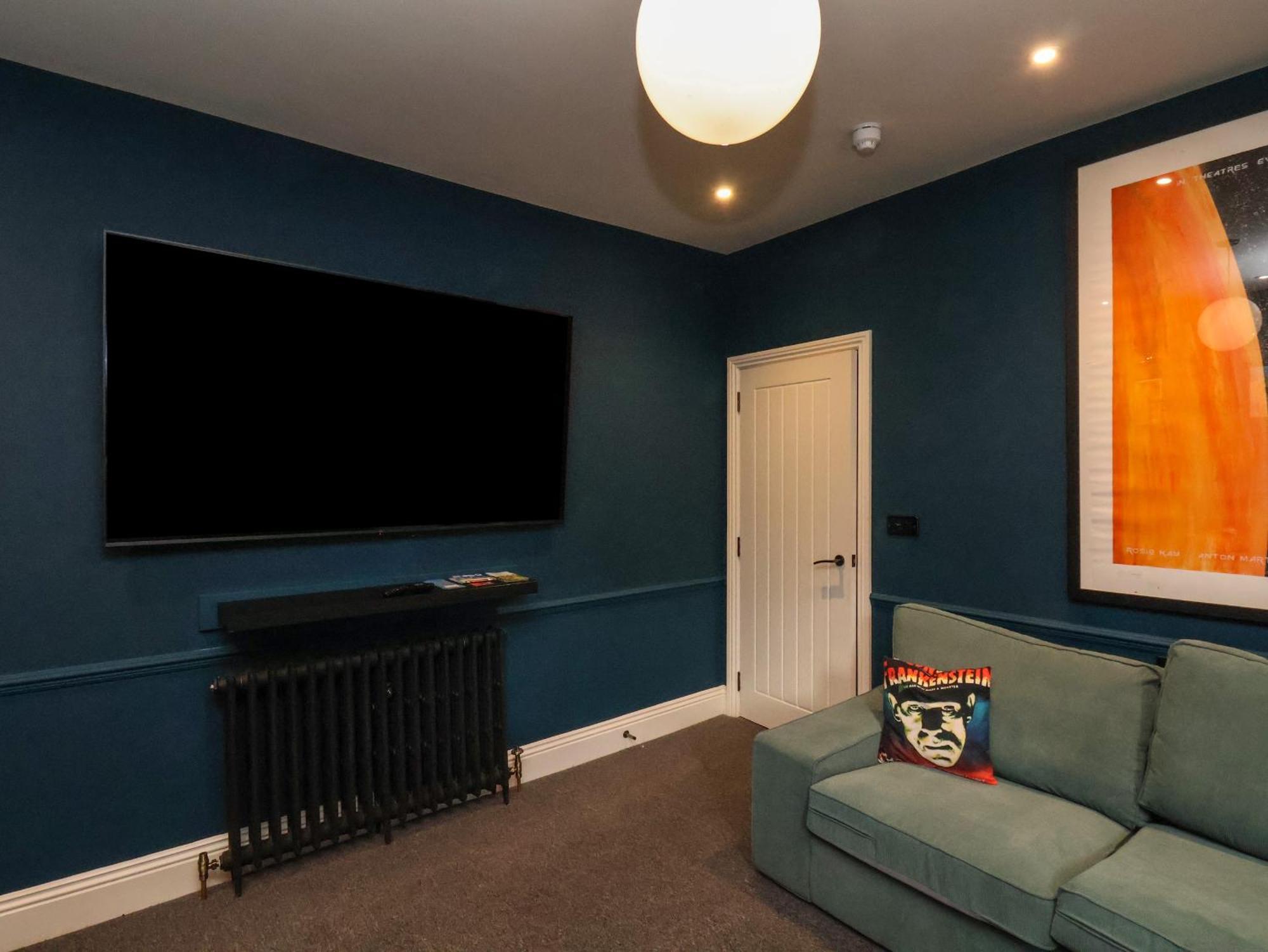 23 Trafalgar Square Holiday home