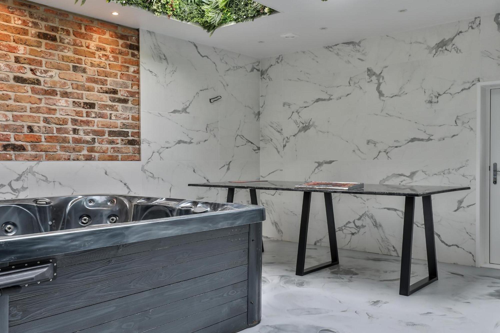 23 Trafalgar Square Holiday home *