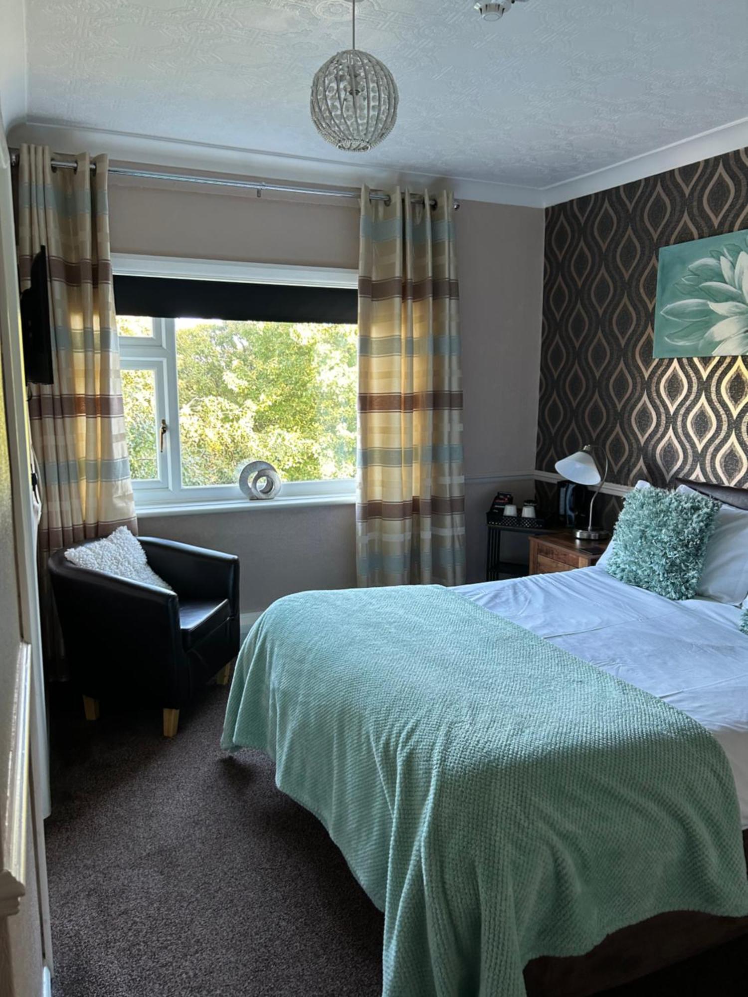 The Russell 4*