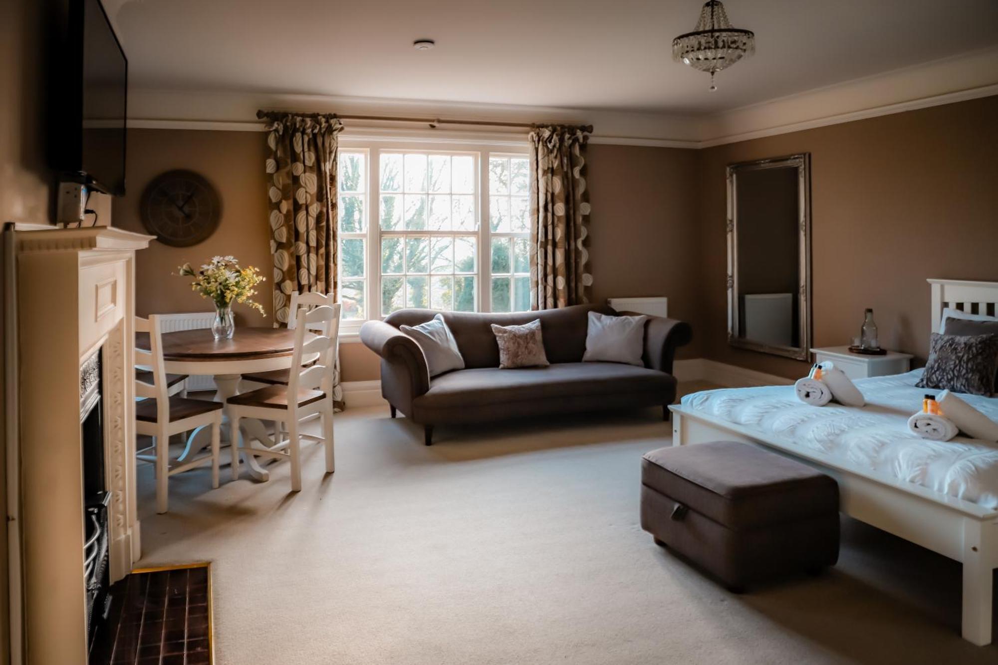 Gallows Hill Bed & Breakfast *