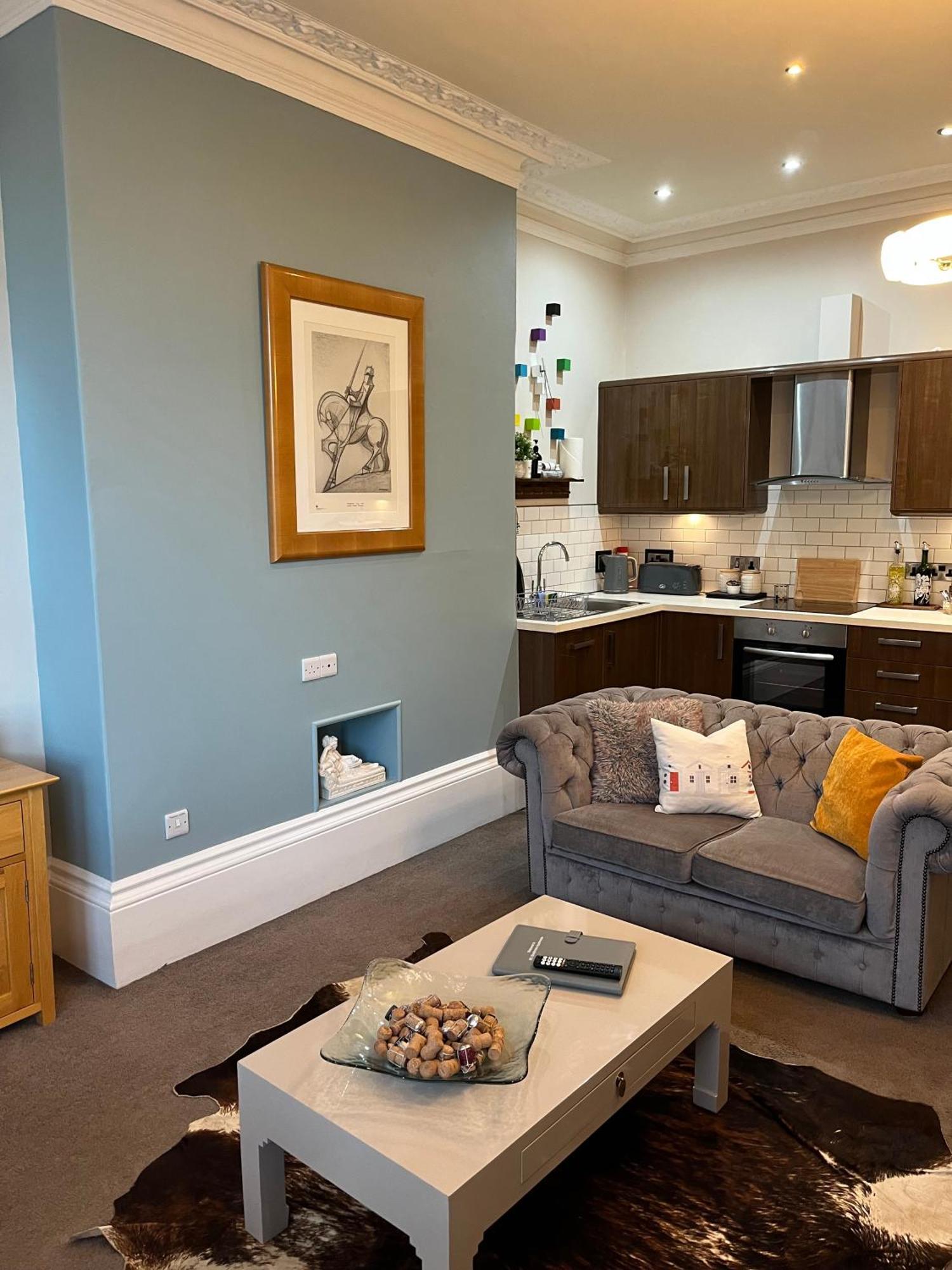 Strathmore Scarborough, Pool, Gym, Parking * Scarborough