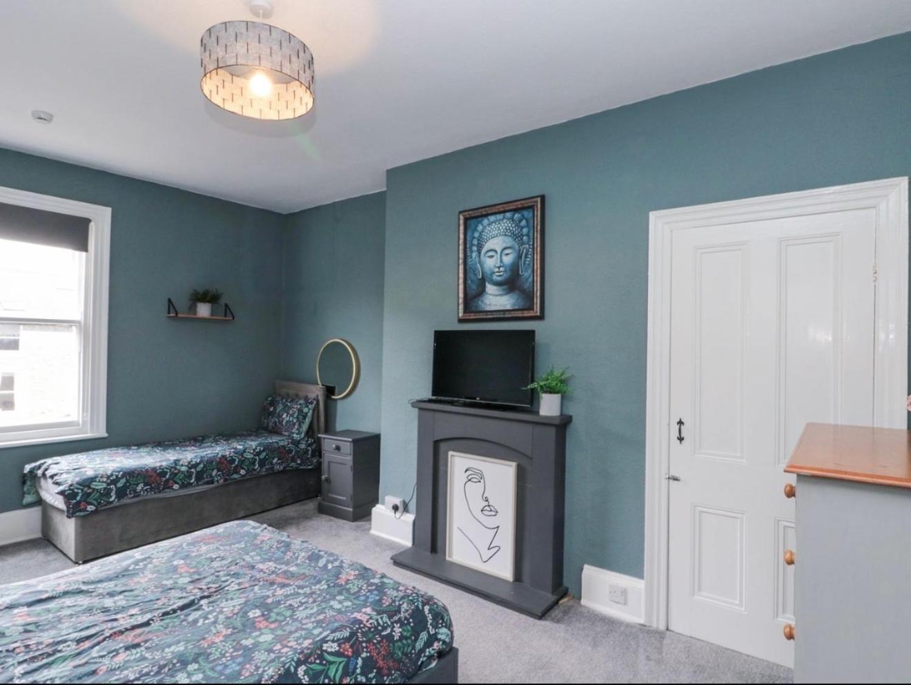 Westbourne House * Scarborough