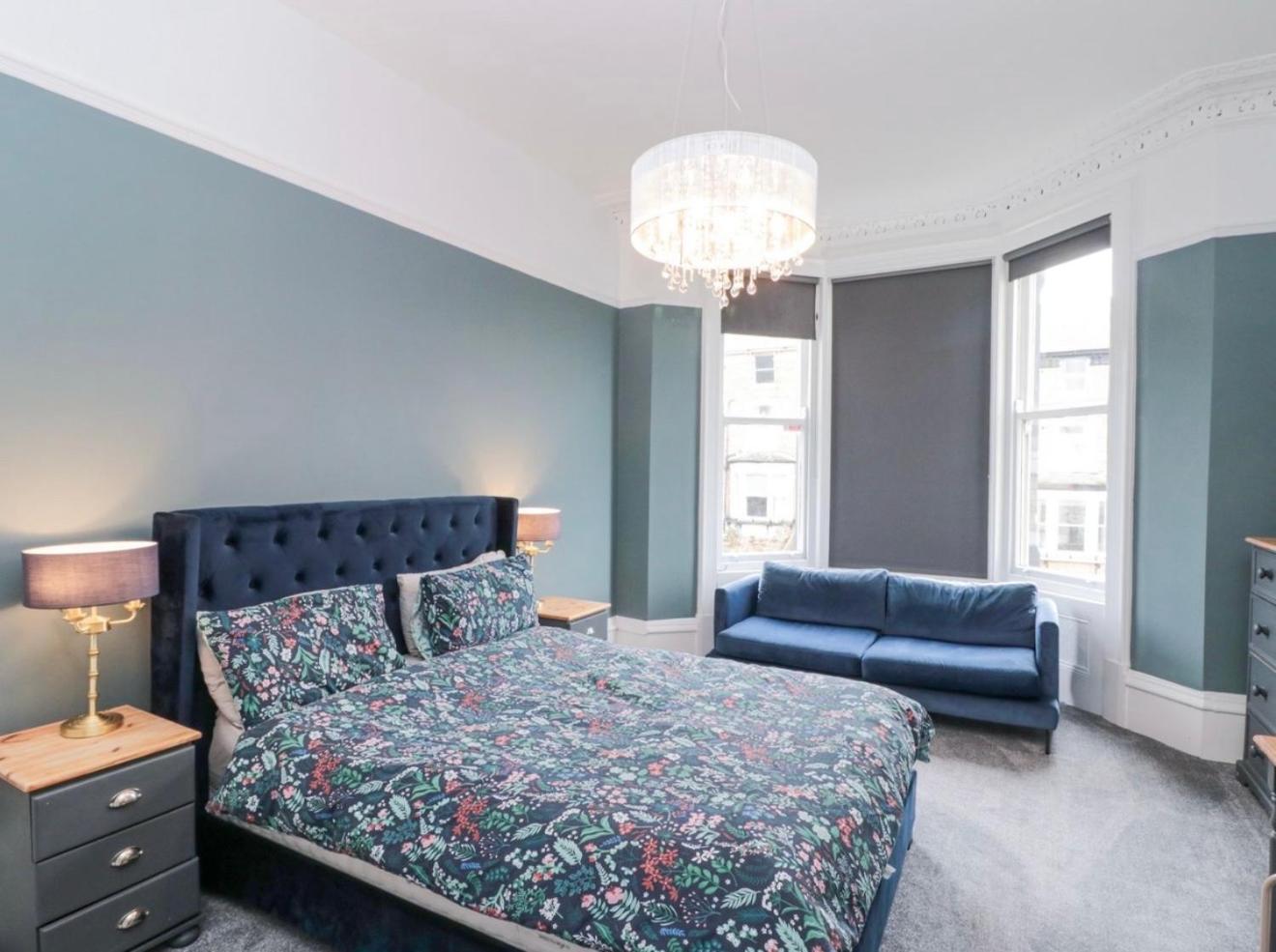 Holiday home Westbourne House