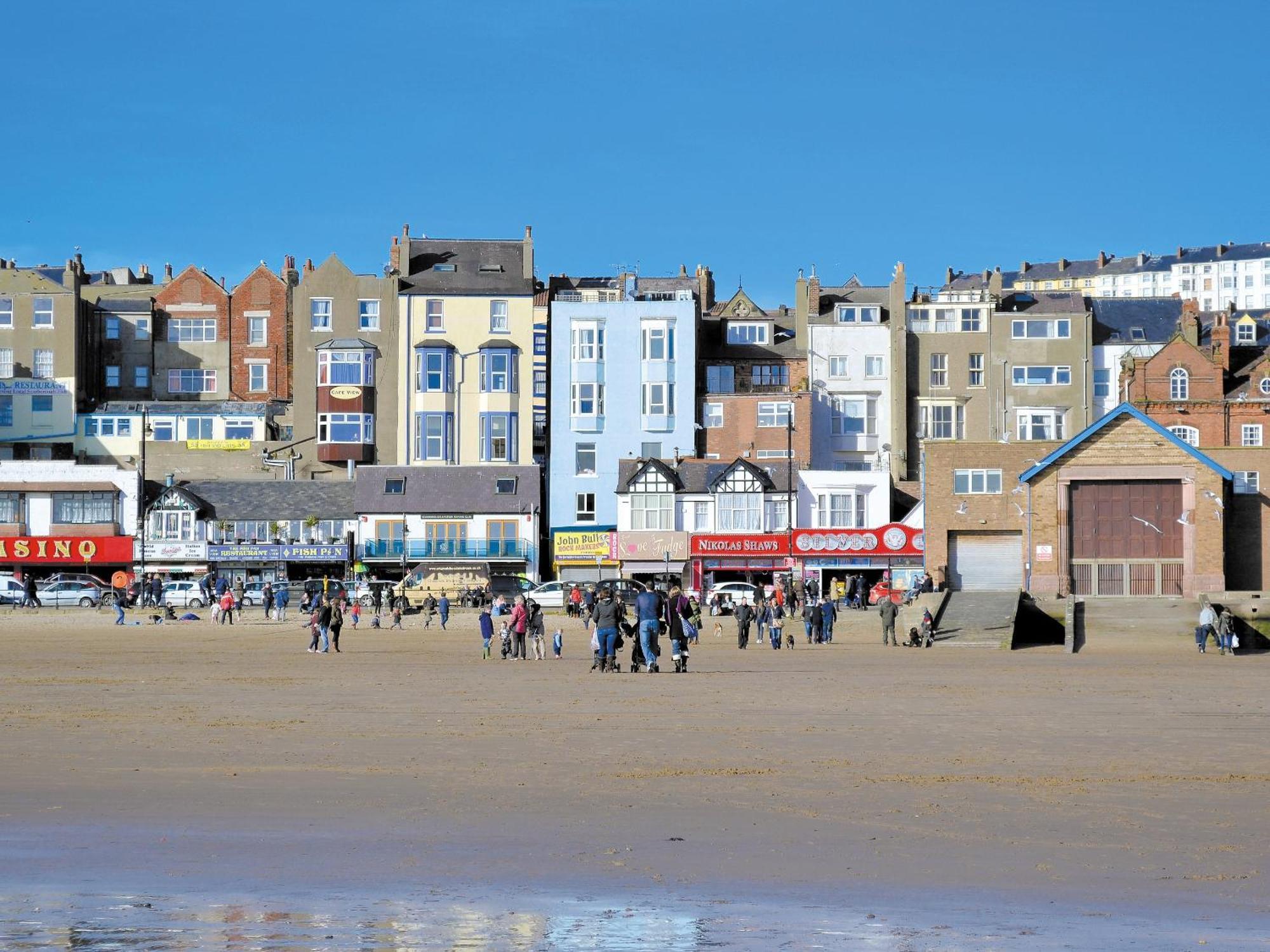 Sea Blue Scarborough