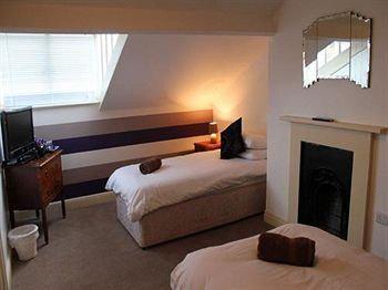 Rowntree Hotel 4*