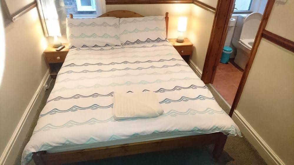 Bed & Breakfast The Beaches 3*