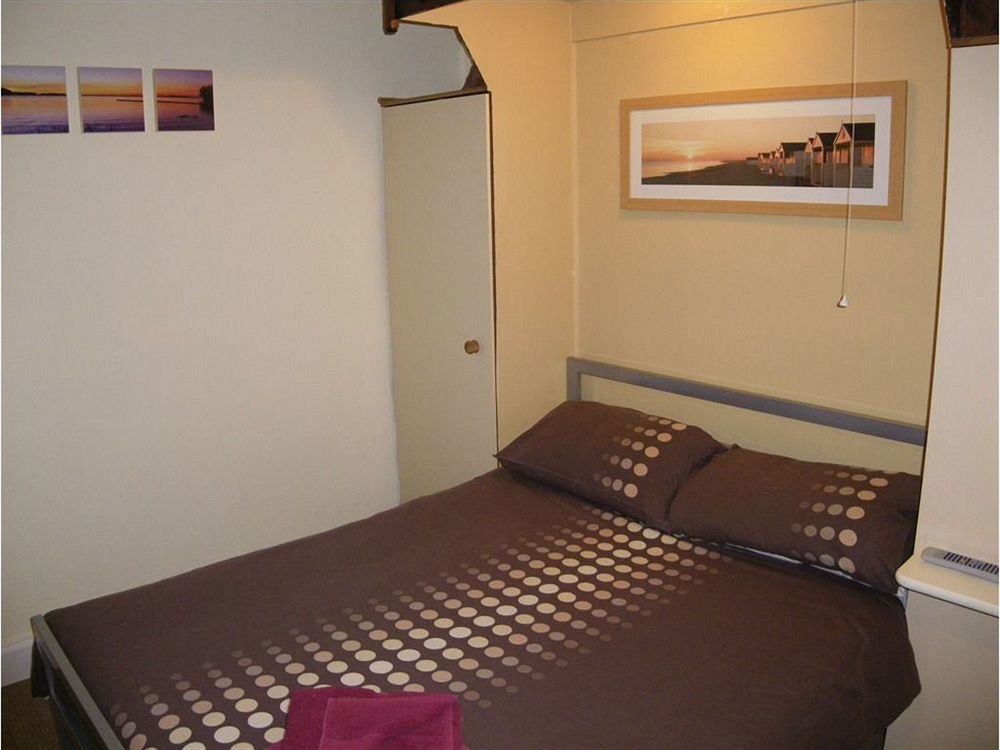 Derwent House 3* Scarborough