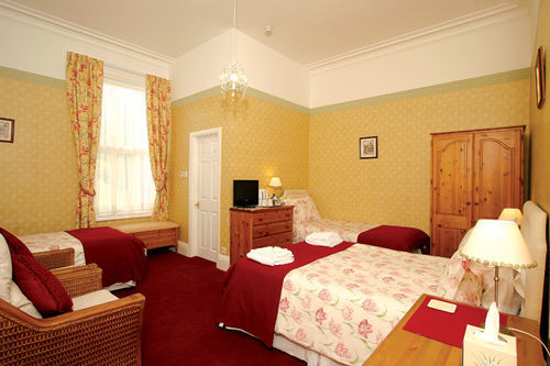 The Raincliffe 3*