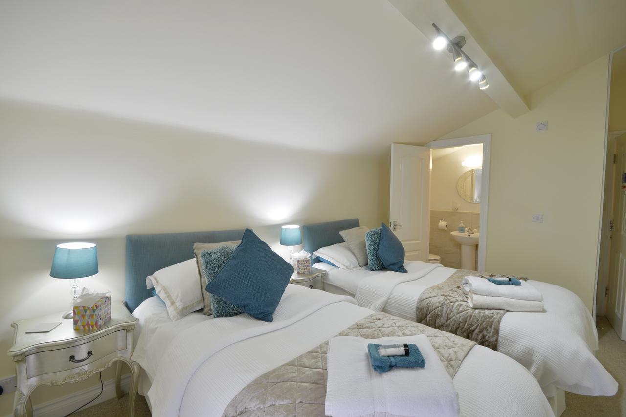 Guest house North Bay Scarborough