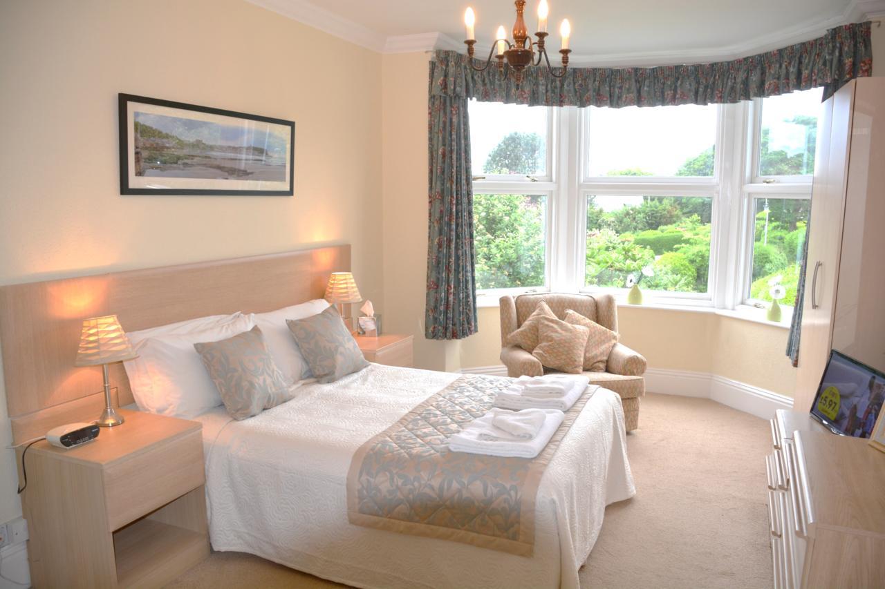 Apartment White Acre Scarborough