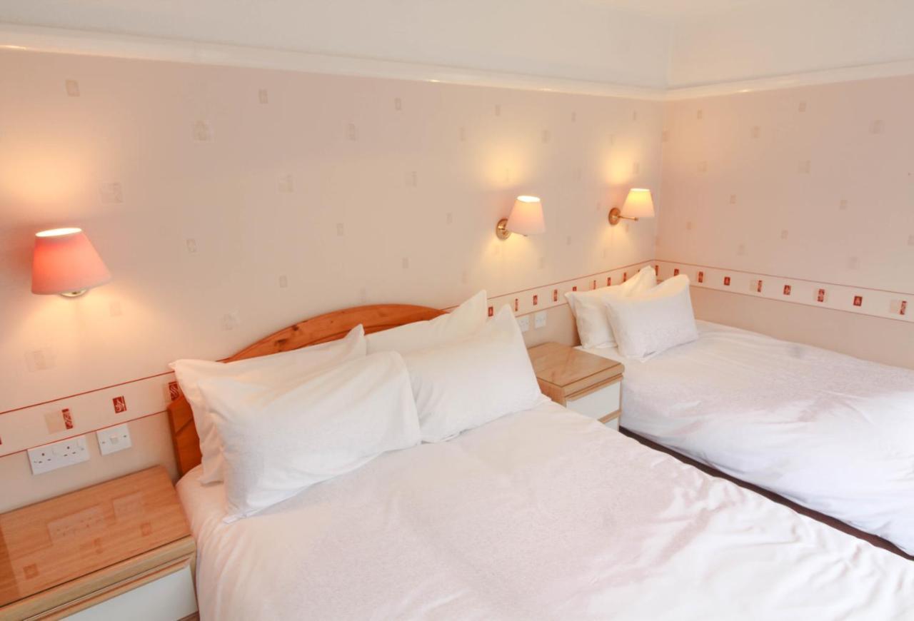 Ryndle Court Hotel 2*