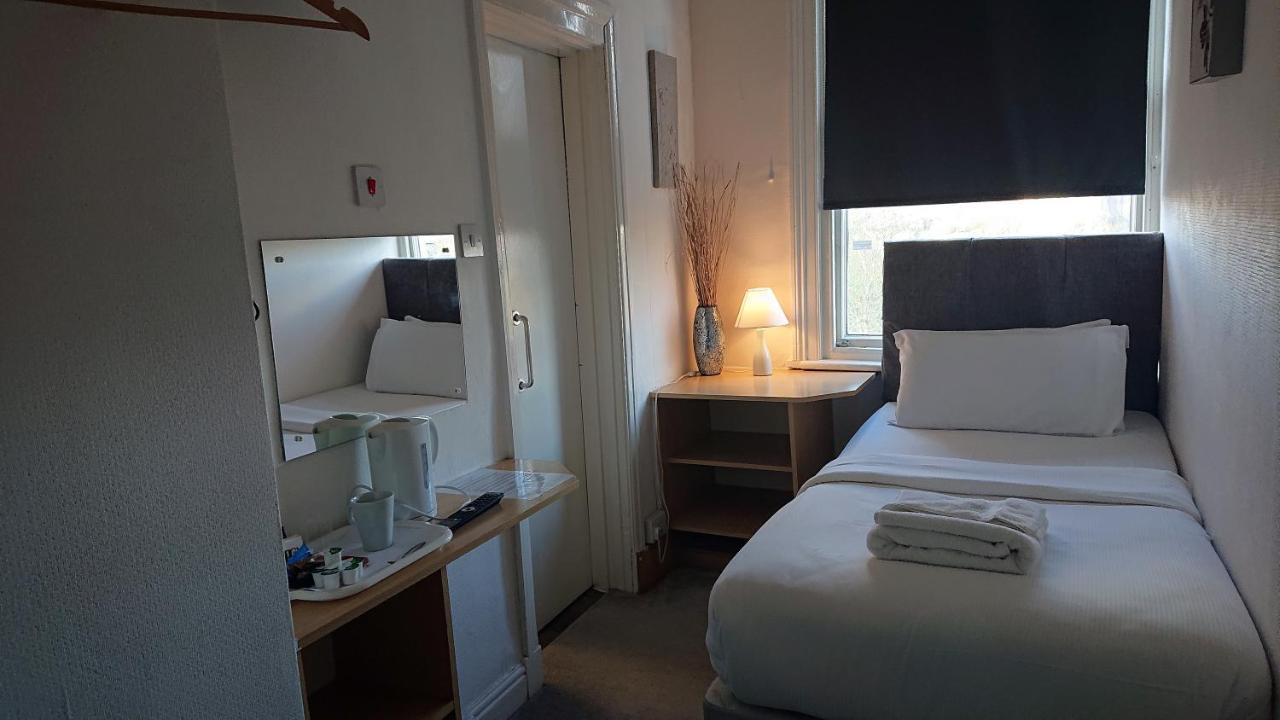 Hotel Marine Scarborough