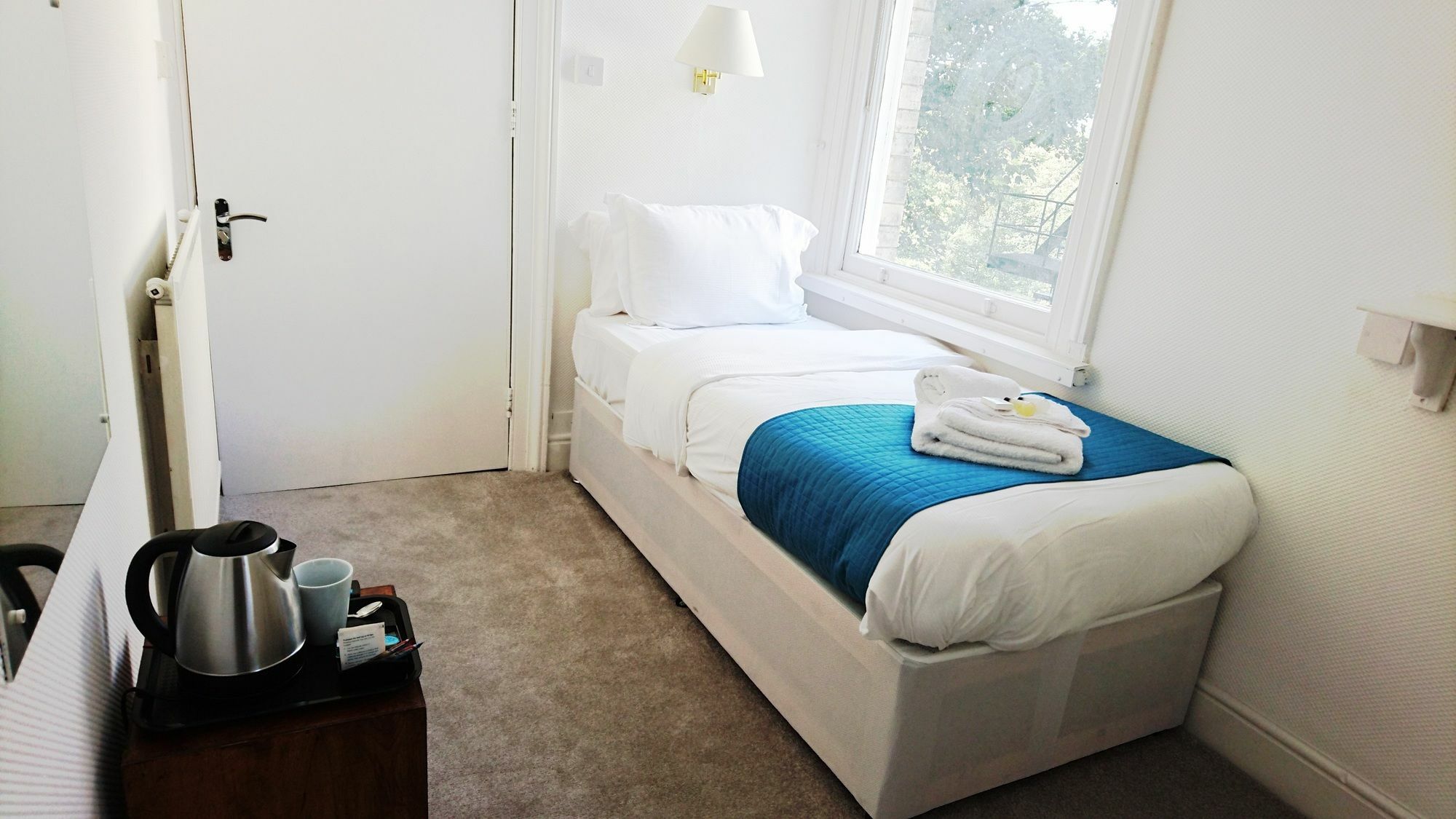 Hotel Marine 2*