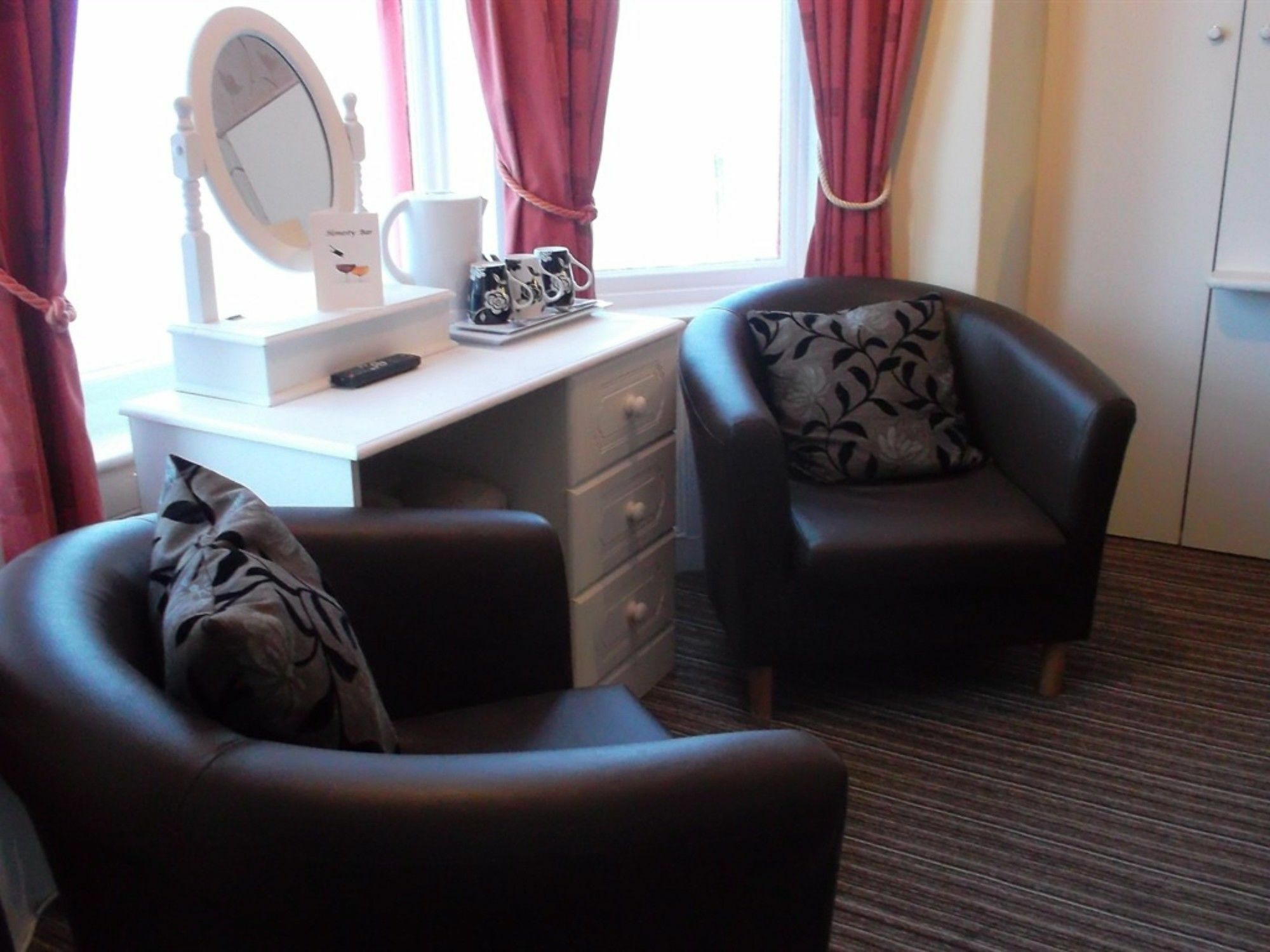 Derwent House 3*