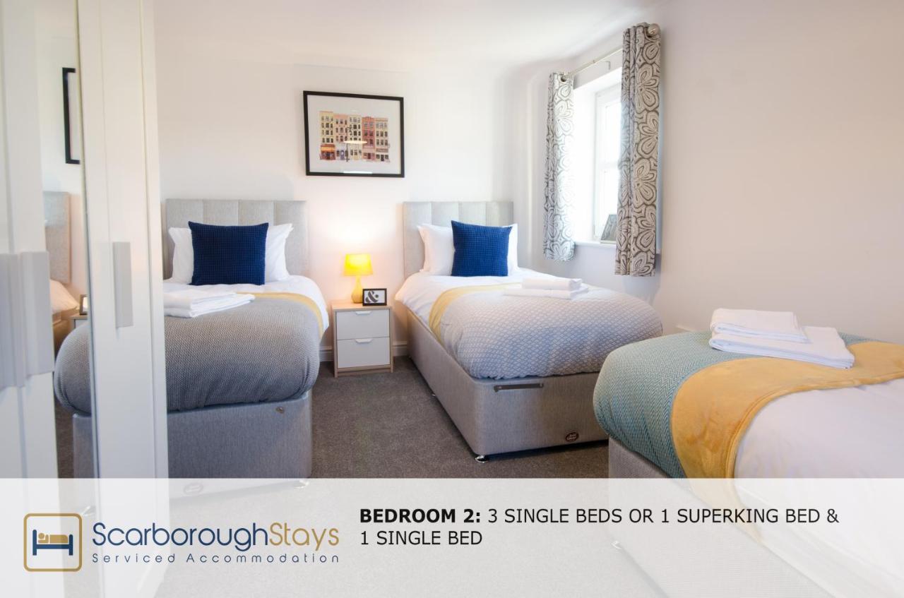 Hibernia Place, 3 Bedroom Townhouse With Patio & Seating Area - Free Parking Scarborough