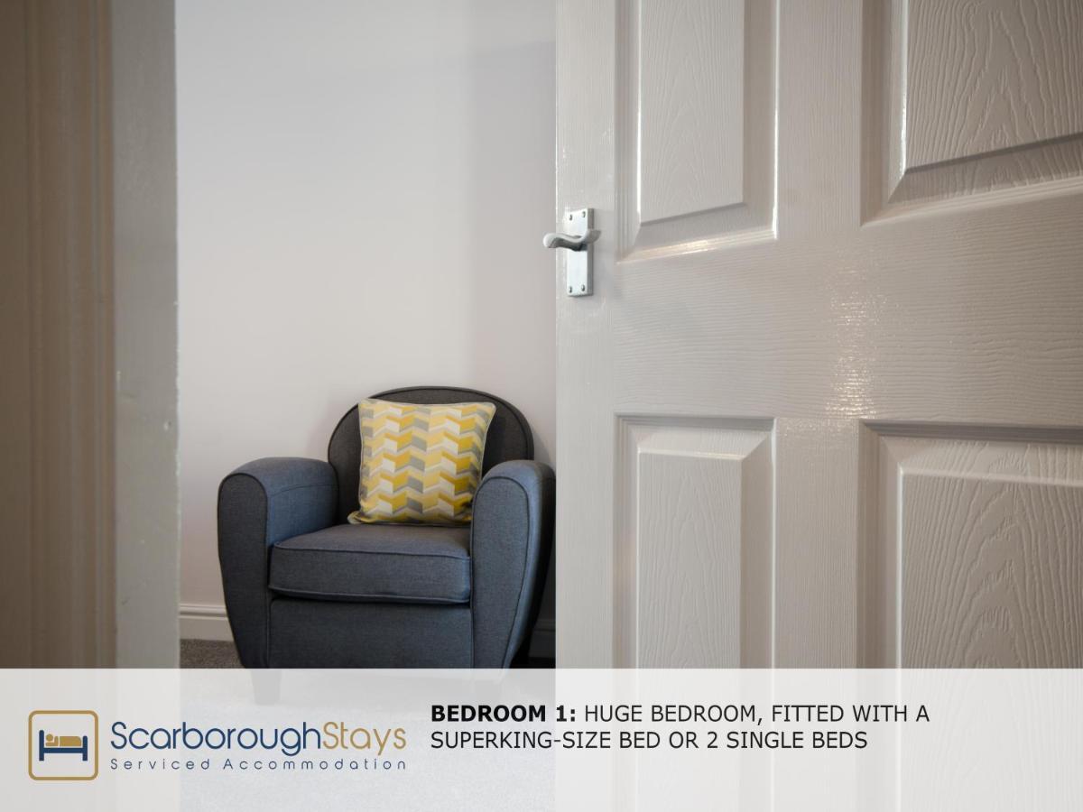 Hibernia Place, 3 Bedroom Townhouse With Patio & Seating Area - Free Parking Holiday home
