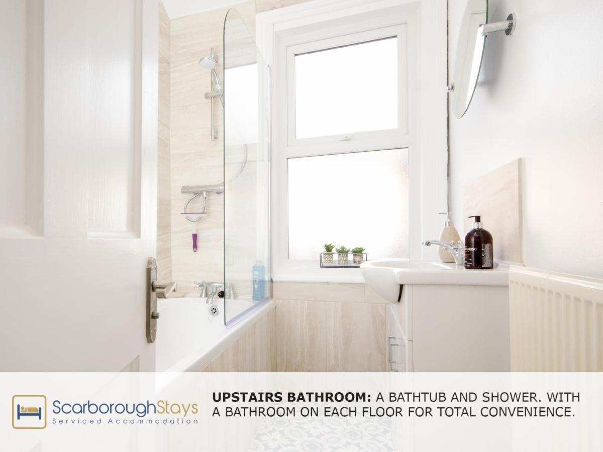 - Victorian Townhouse - 5 Bedrooms - Sleeps 9