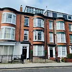 Marine Sands - Luxury Apartment