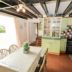 Woodlands Cottage