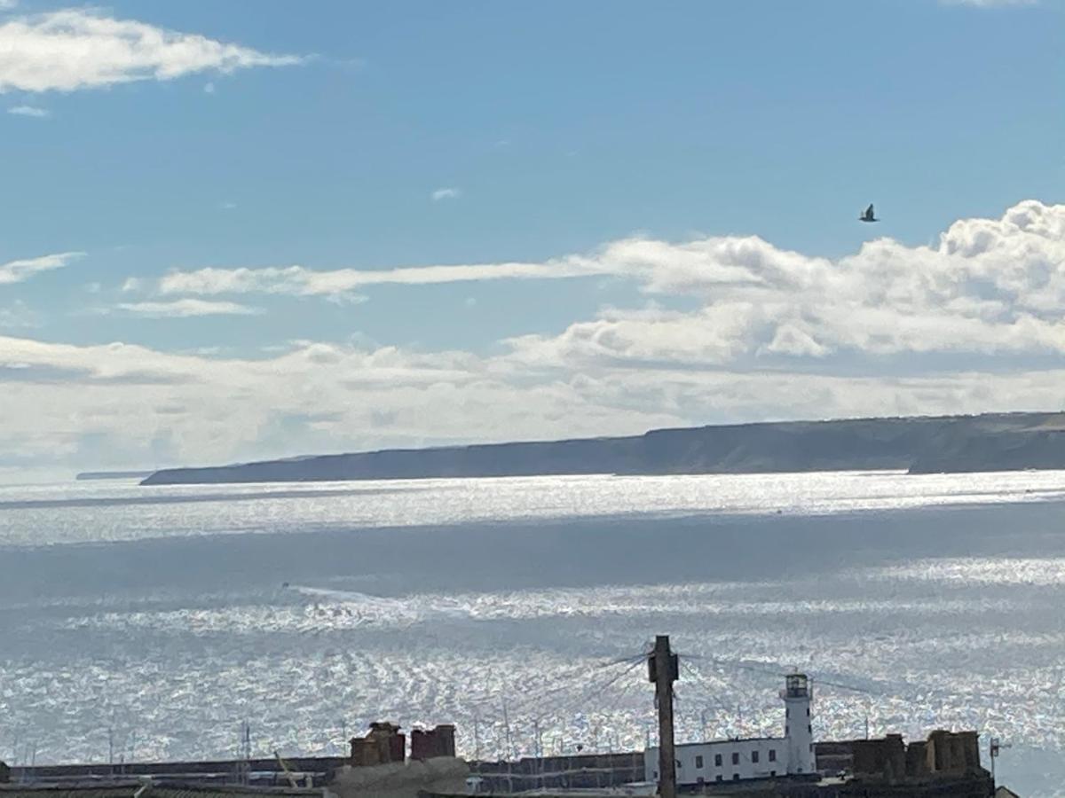 Seascape Stunning Seaview Scarborough
