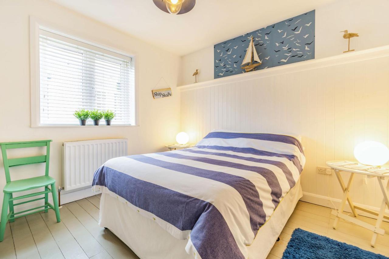 Quayside House *