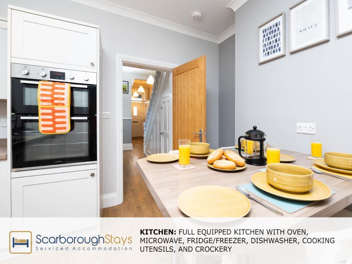 - Ashville - 5 Bedroomed House - Sleeps 9 *