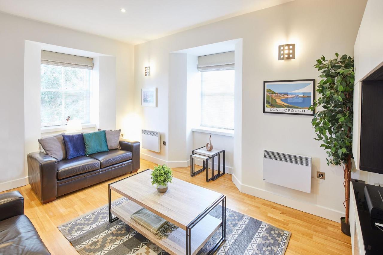 Host & - 15 Easby Hall Apartment Scarborough