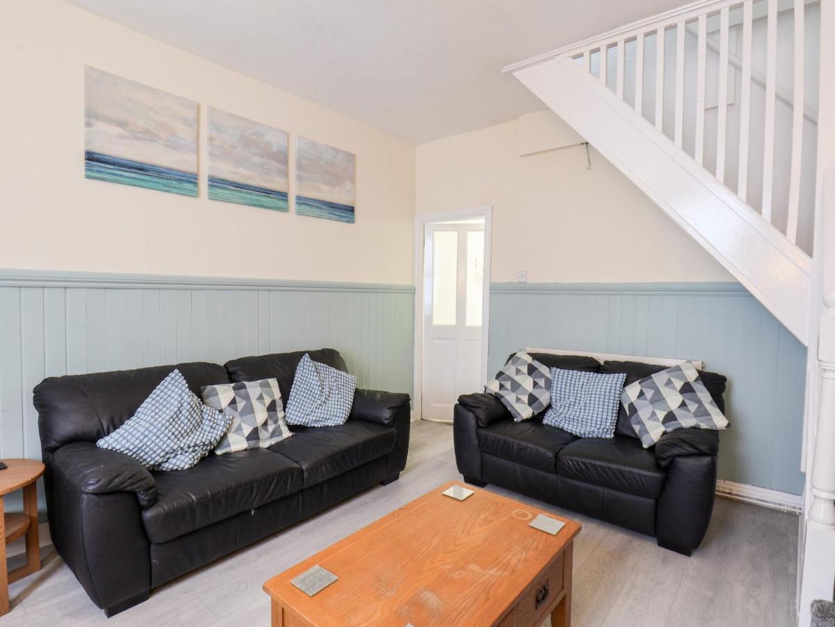 24 Trafalgar Road *