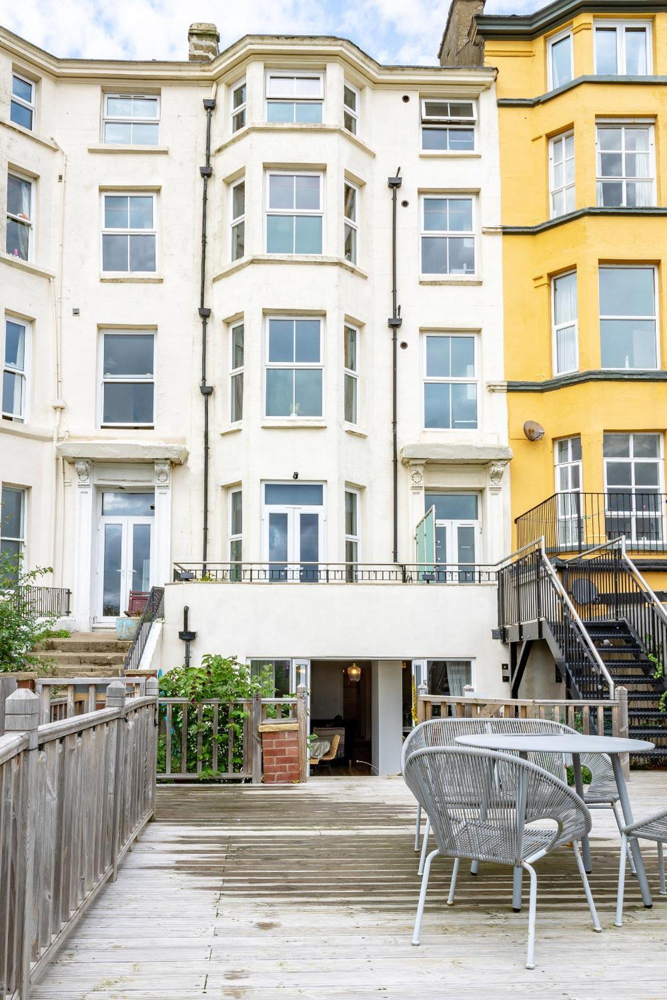Seascape Stunning Seaview Apartment *